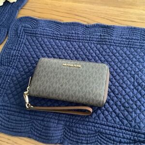Michael Kors Smartphone Walet